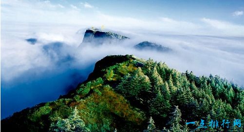 中国最美十大名山之一：峨眉山