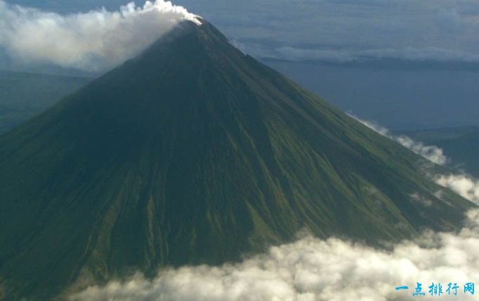 马荣火山