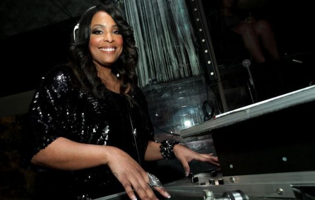 DJ Spinderella 1000万美元