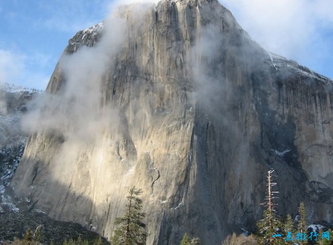 埃尔卡皮坦山