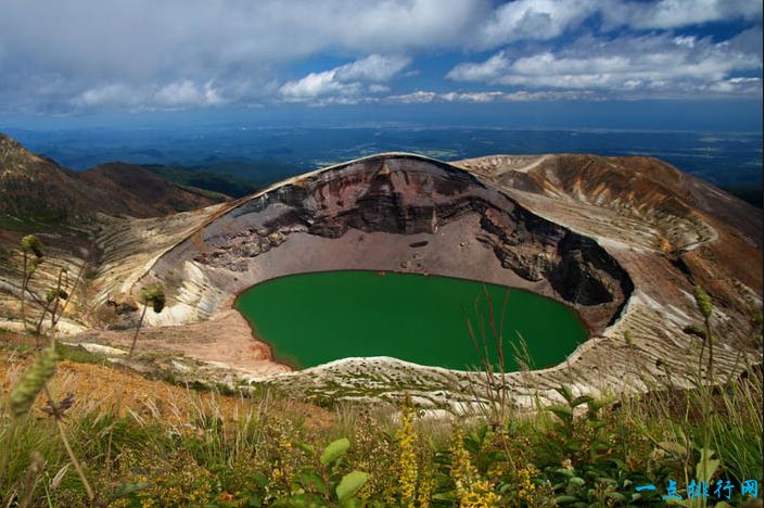 日本的Oklahoma火山口湖