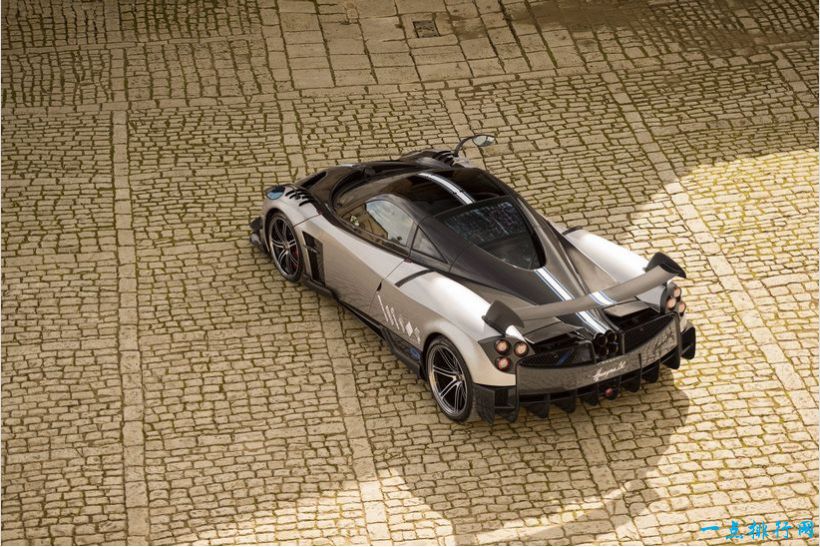 世界上最昂贵的跑车排行榜：帕加尼Huayra 260万美元