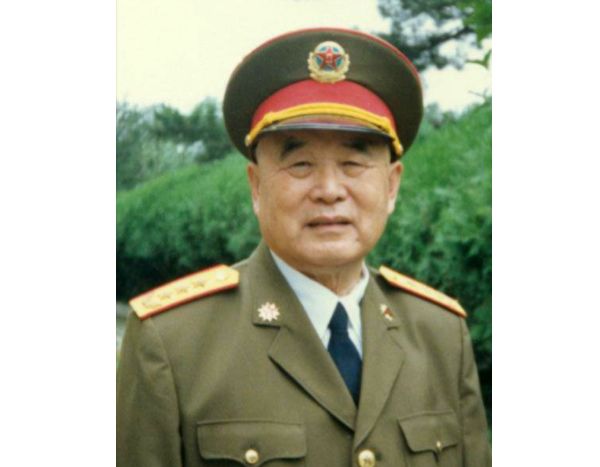 少将李德生