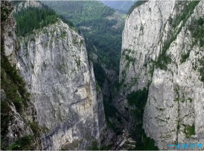 世界上最奇妙的峡谷排行榜：罗马尼亚东北部比卡兹峡谷