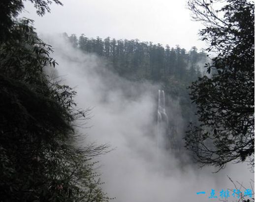 9.四川瓦屋山迷魂凼——死亡纬度线