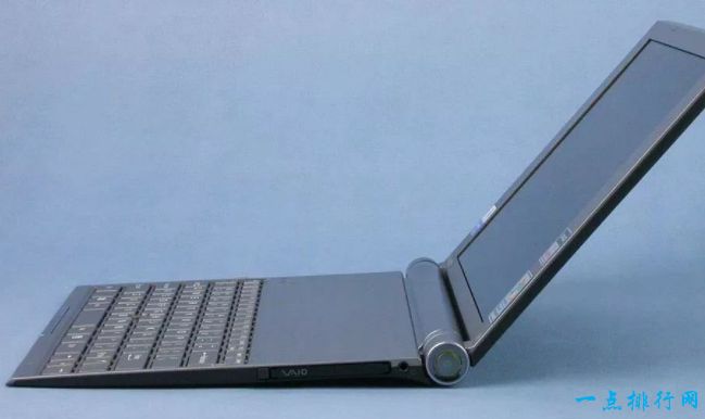 2004 年 VAIO-X505